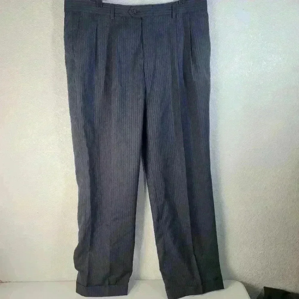 Stafford Pleated Blue Striped Dress Pants 100% Worsted Wool 40x32